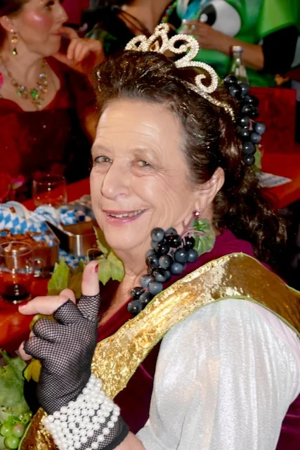 Weiber- und Dirndlkranzl 2026